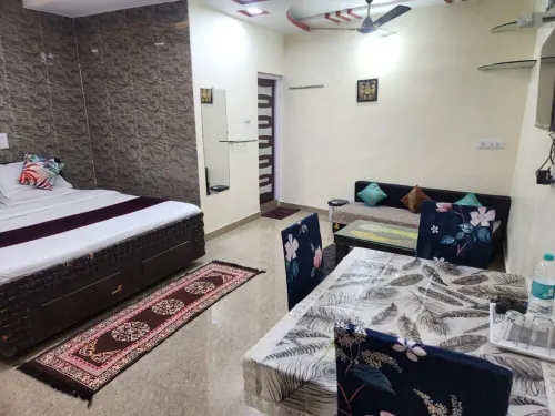 Private Room 1 - Paddy's Luxurious Home Stay