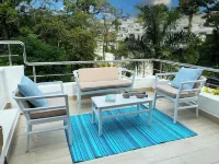 Modern Luxury Apt w/ Private Jacuzzi, Pool & Nature Close to Pristine Beaches