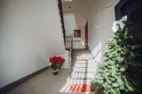 Victoria Apartments: Capri | 5 mins from Pompeii Ruins 토레 안눈치아타 호텔