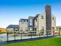 Enter Tromsø Apartment Hotel