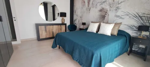 FORMIAE Hsg - PANORAMIC CENTRAL Holiday Home - WITH CAR PARKING IN BOX (NO SUV)