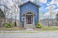 Lakefront Lewisburg Vacation Rental w/ Deck! - 3-Star