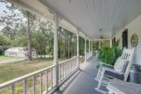 Historic & Charming Pittsboro Home w/ Fireplaces