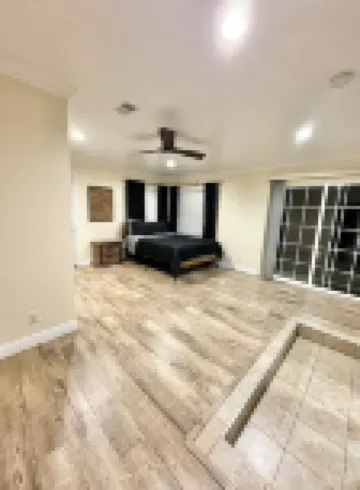 Spacious 4-bedroom with AC and WiFi in peaceful Fremont