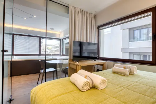 GSM 高級豪華套房