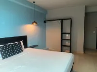 5th Avenue Room By BLVD - Alojamientos