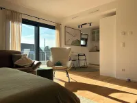 Loft Tower Sisseln | New Build Apartment | Scenic Views | Modern Design のホテル