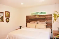 Cozy 3-Bed, 2-Bath McKenzie Bridge Home with AC & EV Charger
