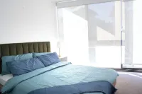 Prime canberra CBD 3 Bedroom apartment with one min walk to canberra centre mall Hotels near Australian Vietnam Forces National Memorial