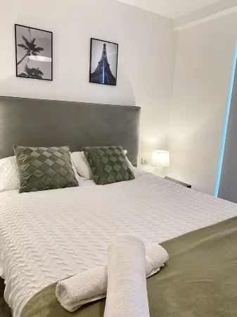 Luxury City Centre Apartment 2 King Size Bed