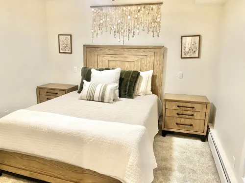 REMODELED 2-bedroom condo in Vail - new listing