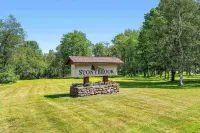 NEW-Stowecation-Lux 5bd-Hot Tub-Sauna-Game Room