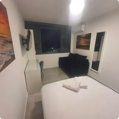 Charming 1-bedroom apartment in delightful Bat Yam with AC, WiFi