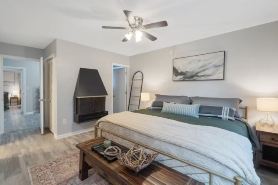 Hot Tub, Game Room, Near SU, sleeps 10