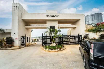 Luxury Apt Hotels in 