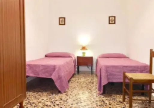 Quiet 3-bedroom apartment near Catania