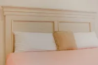 Downtown island life with beachfront Hotels in 