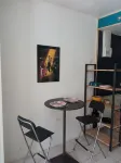 Charmant Studio Atypique, au Coeur d' une rue Commerçante