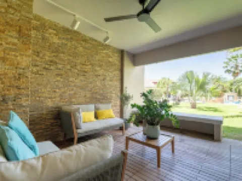Eagle Beach Luxury House, Walking Distance to the Beach Hotels in Eagle Beach