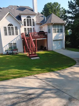 Peace Full Place located in a beautiful pooll and tennis community.