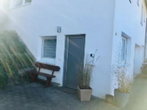 Modernes Apartment Mit: Stellplatz/netflix/amazon Prime Video