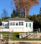 Charming cottage on Lake Willoughby w/ sun porch, private deck and dock.