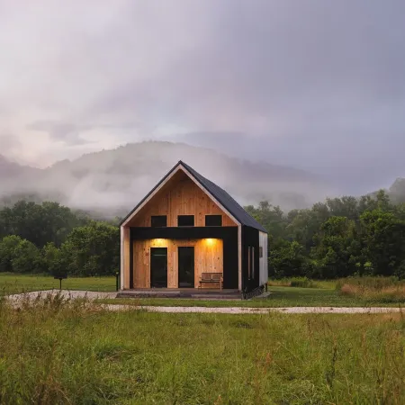 Hiker's Haven at Three Suns Cabins