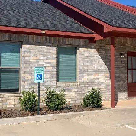 Charming 2-bedroom apartment in Lindale