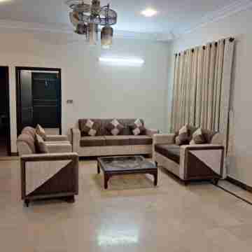 Spacious 3-bedroom apartment with WiFi, AC in charming Karachi Others