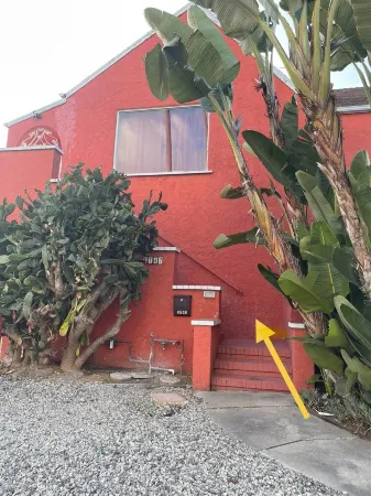 Charming, Cozy Casita!