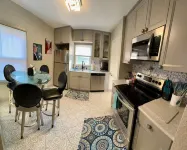 Cozy Single-family house