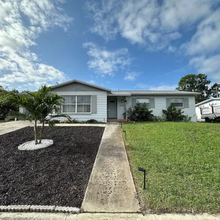 Beachy Cocoa Home Near Cruise Port W/ Hot Tub