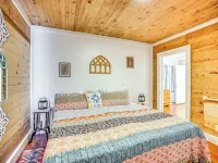 Historic Hawkins House Located on Sewanee Campus Hotels in Sewanee