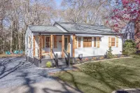 Charming 2-bedroom cottage in downtown Anderson SC. Hotel in zona Generator Park