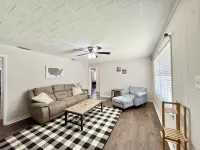 Charming 3-bedroom house on quiet street in delightful Kilgore