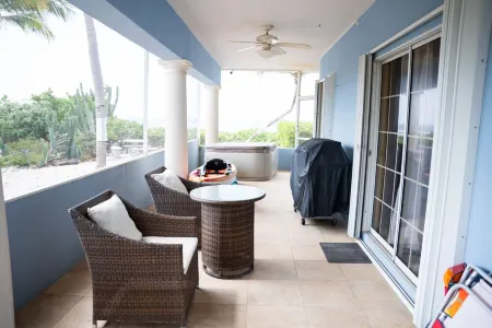 Peaceful Ocean Front Condo