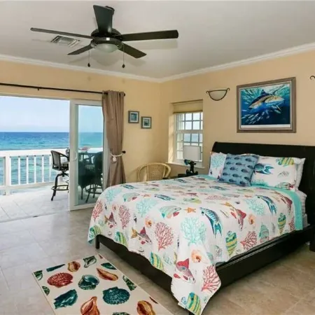 Mahogany Point 5: 3 BR / 3 BA villa in North Side, Sleeps 6