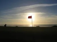 Golfer's Heaven Lodge: Deck, Mtn Views & Putting Green, 8 Min to Bandon Dunes