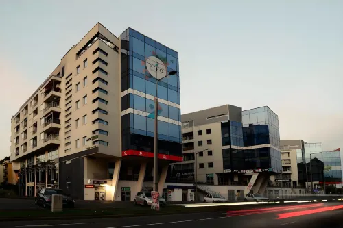 Premier Hotel Miskolc فنادق في ميسكولك