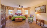 Julian Farmhouse/Fenced 2 acres with spa, right outside Julian. Pet Friendly! - balcony