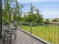 "Harka" - 100m to the Fjord