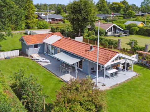 "Salvina" - 300m from the sea