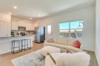12 Mi to Dtwn Austin: Quiet Home w/ Patio & Yard
