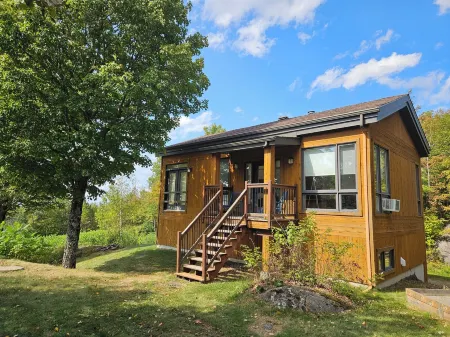 Éco Spa Highland Отели в г. Нотр-Дам-де-Бон-Секур-Парти-Нор