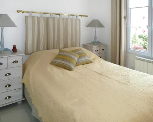 Beachside Flat with Sunny Patio Hotels in Cayeux-sur-Mer