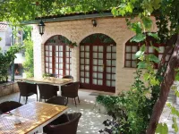 Apartments Paloc - Bungalow with Garden view Hotels in Bol