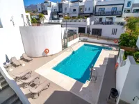Villa in Nerja with Sea Views & Pool - Villas