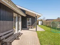 Luxury Retreat in Pot Strandby - 4-Star
