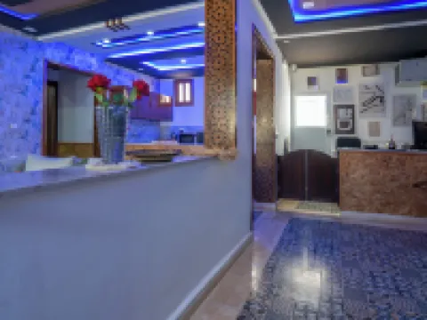 ダール ブランカ シェフシャウエンのホテル