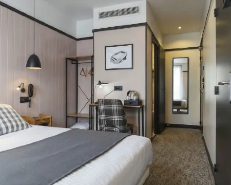 ホテル テルミヌス パリ ラ デファンス アニエール・シュル・セーヌのホテル